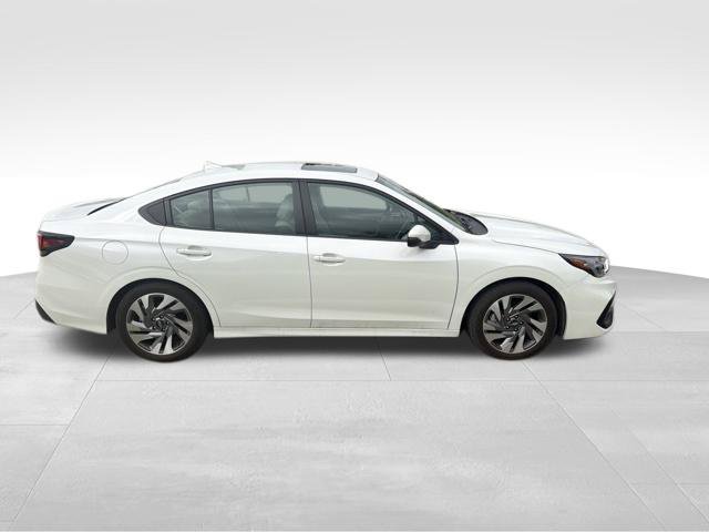 Used 2024 Subaru Legacy Limited AWD/4WD image 2