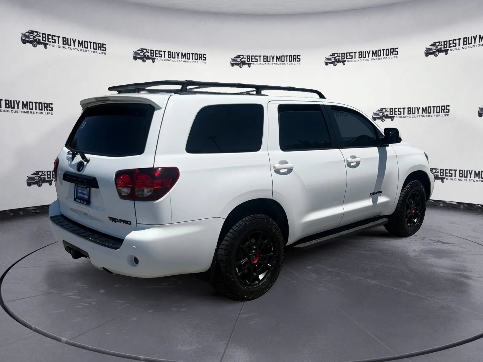Used 2020 Toyota Sequoia TRD Pro w/ Carpet Mat Package (TMS) AWD/4WD image 8