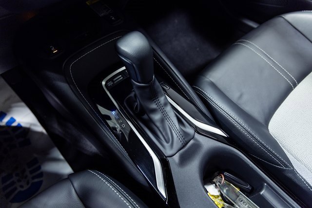 Used 2025 Toyota Corolla XSE image 19