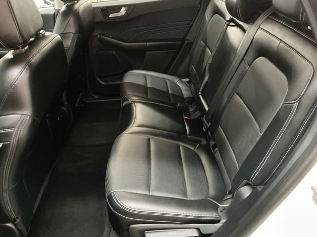 Used 2022 Ford Escape SEL w/ Technology Package FWD image 12