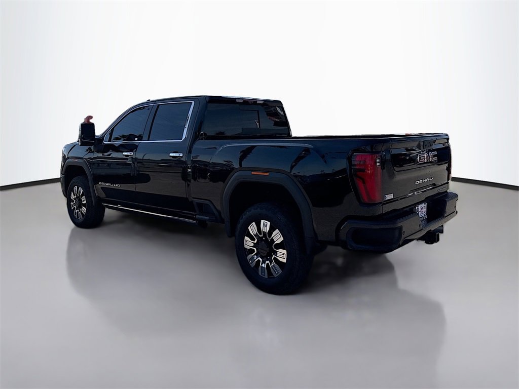 Used 2024 GMC Sierra 2500 Denali w/ Denali Reserve Package image 5