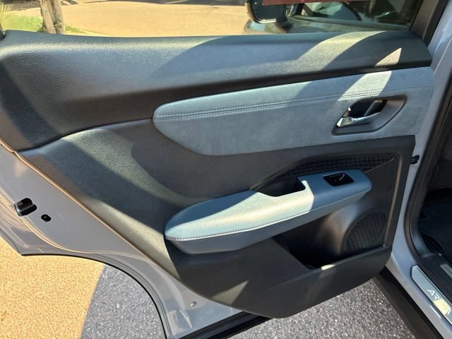 Certified 2024 Nissan Ariya AWD image 27