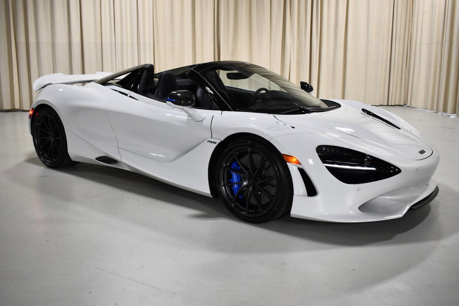 New 2027 McLaren 750S Spider RWD image 10