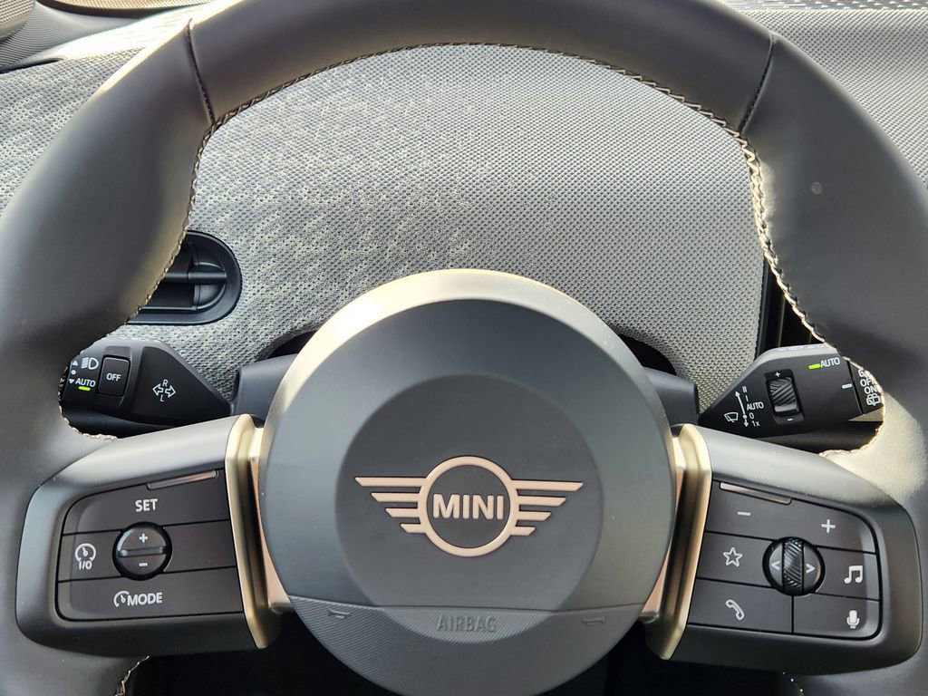 New 2026 MINI Cooper 2-Door Hardtop image 12