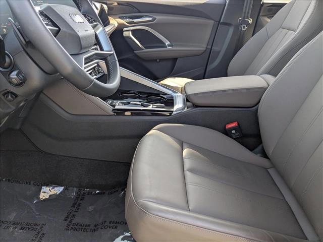 Certified 2025 Audi Q5 Premium w/ Convenience Package image 16