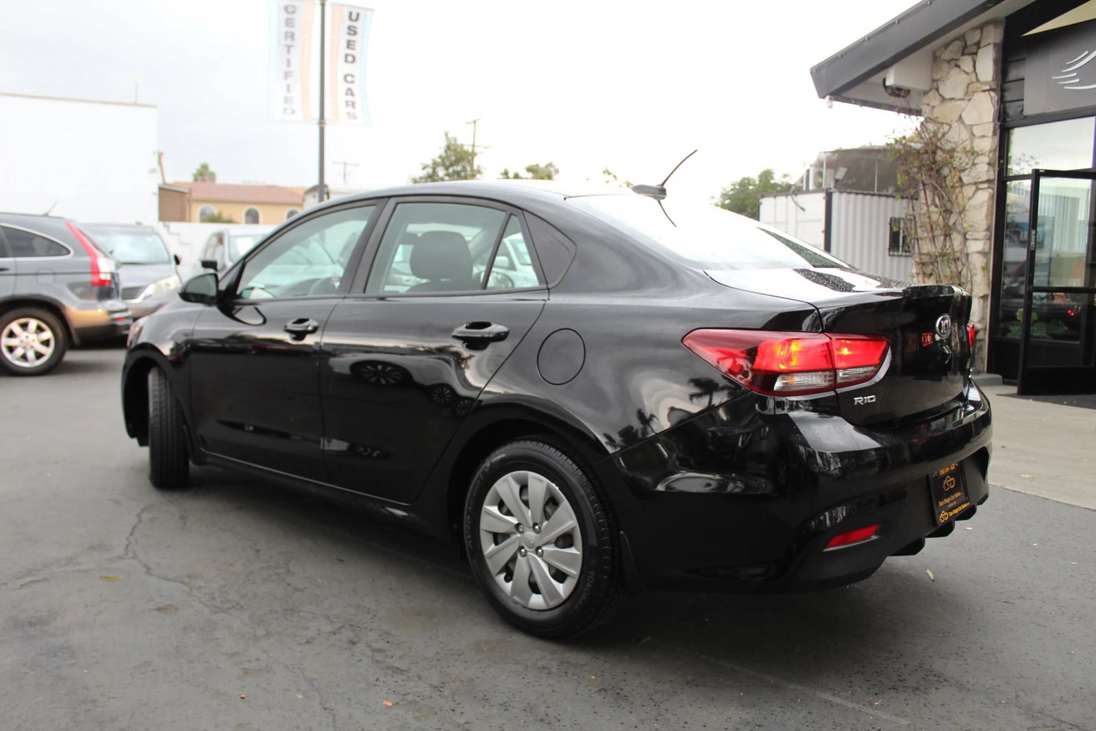 Used 2019 Kia Rio S FWD image 3