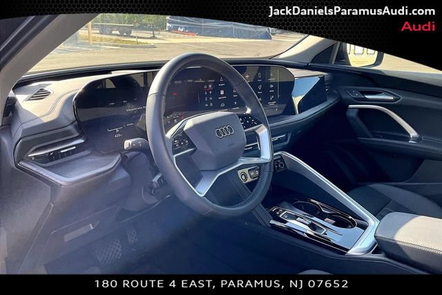 Used 2025 Audi Q5 Premium w/ Convenience Package AWD/4WD image 11