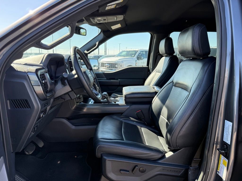 Used 2025 Ford F150 Lariat w/ Equipment Group 501A Mid AWD/4WD image 5