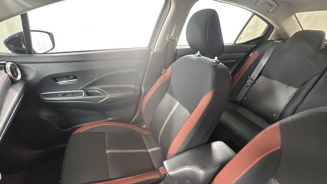 Used 2025 Nissan Versa SR image 13