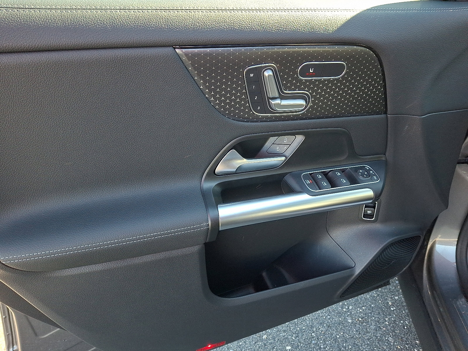 Certified 2026 Mercedes-Benz GLA 250 4MATIC image 12