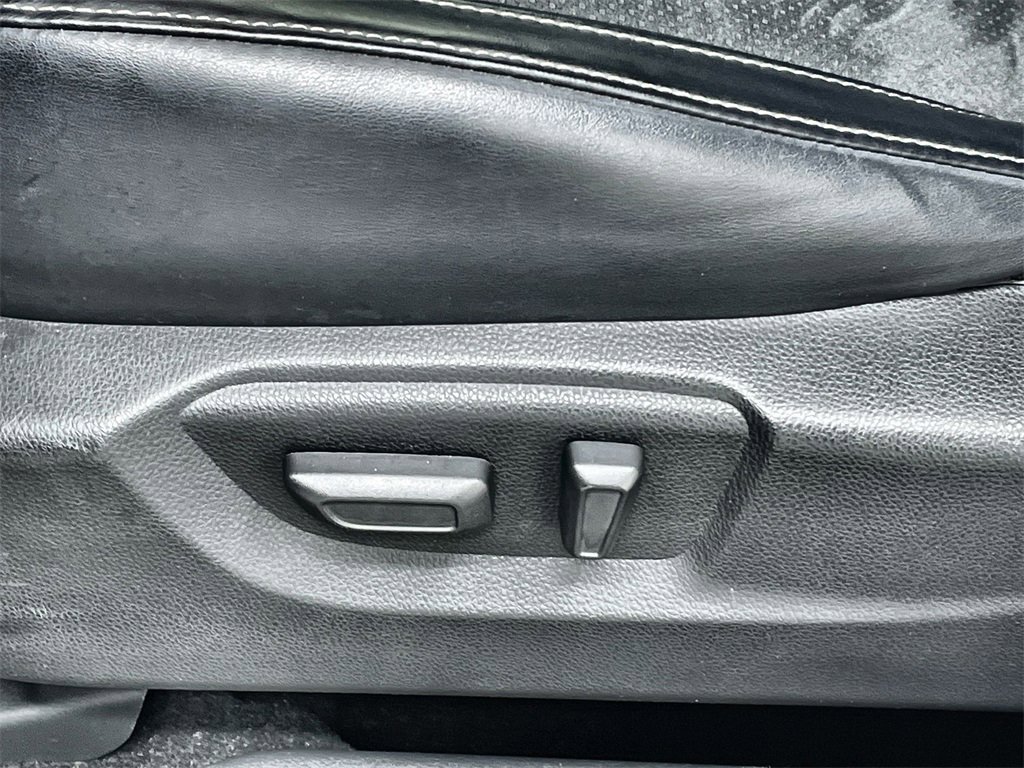 Used 2024 Mitsubishi Eclipse Cross SE image 13