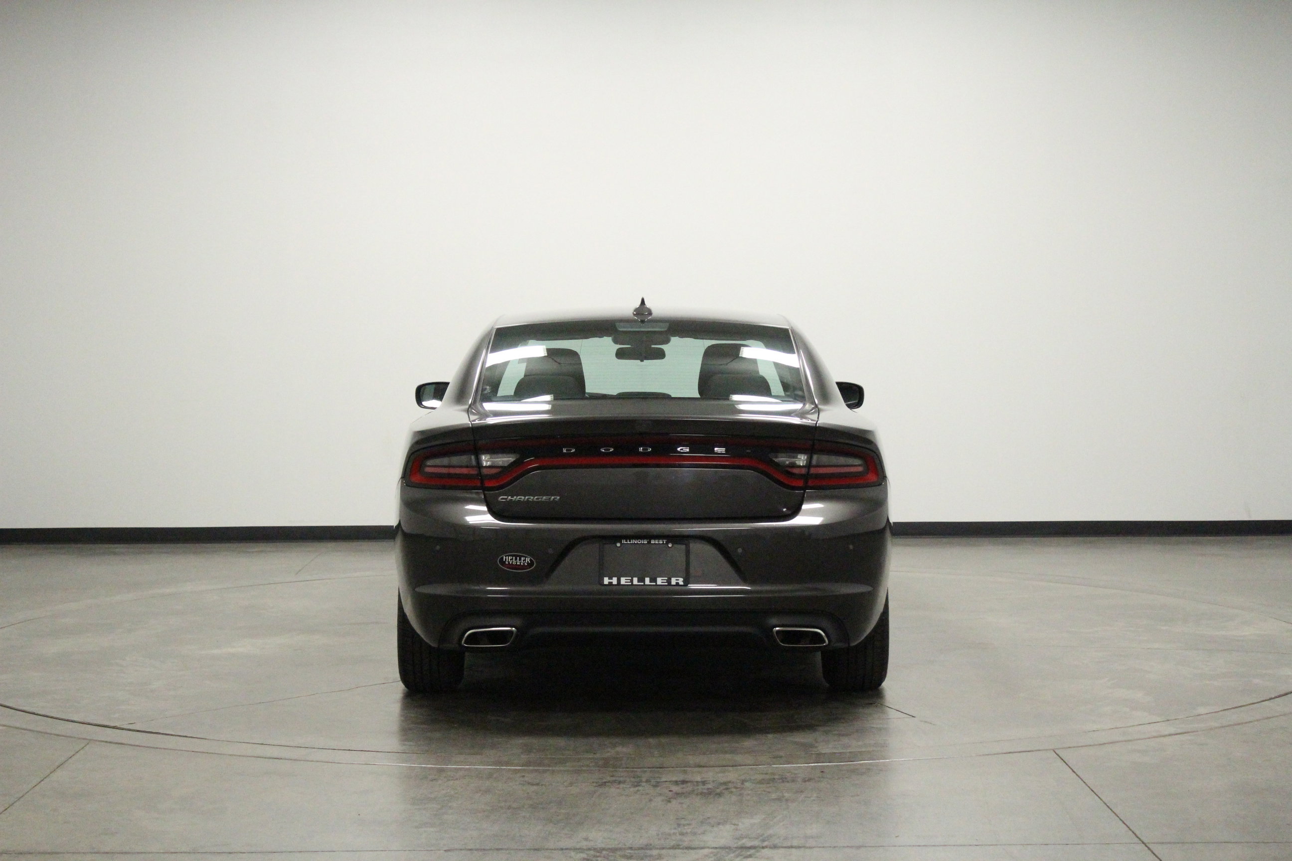Used 2023 Dodge Charger SXT w/ Cold Weather Package RWD image 7