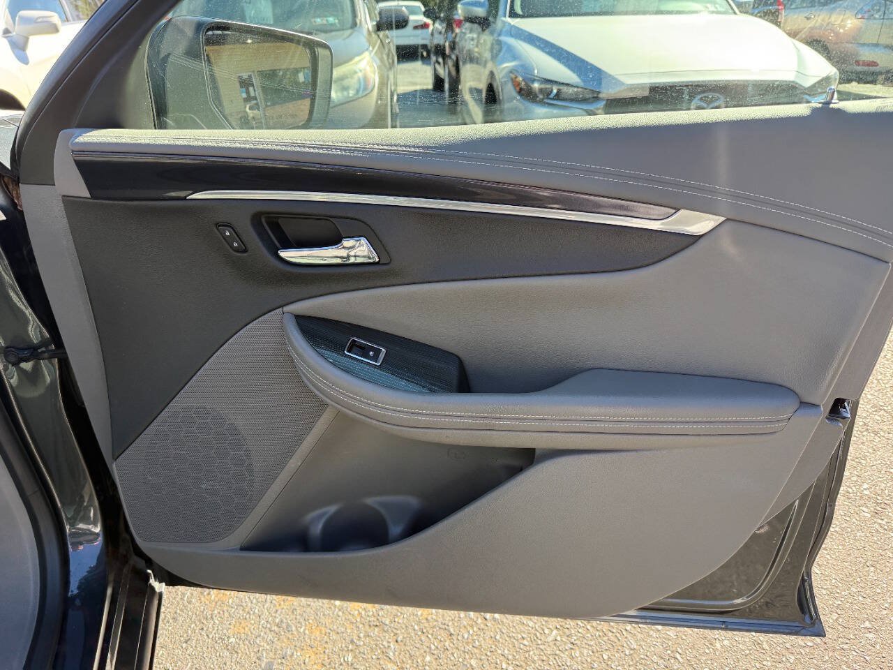 Used 2019 Chevrolet Impala LS FWD image 32