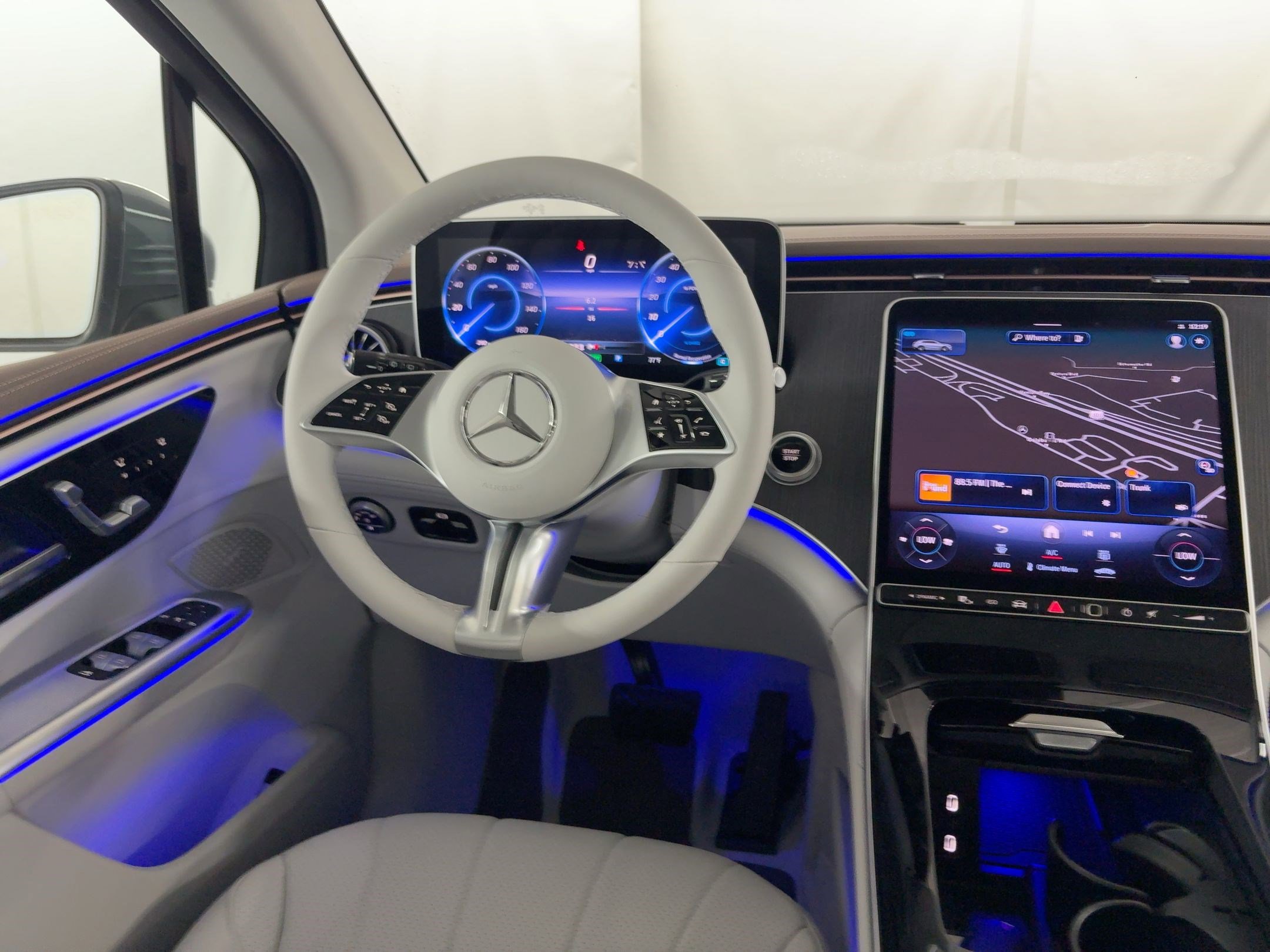New 2026 Mercedes-Benz EQE 320+ SUV image 31