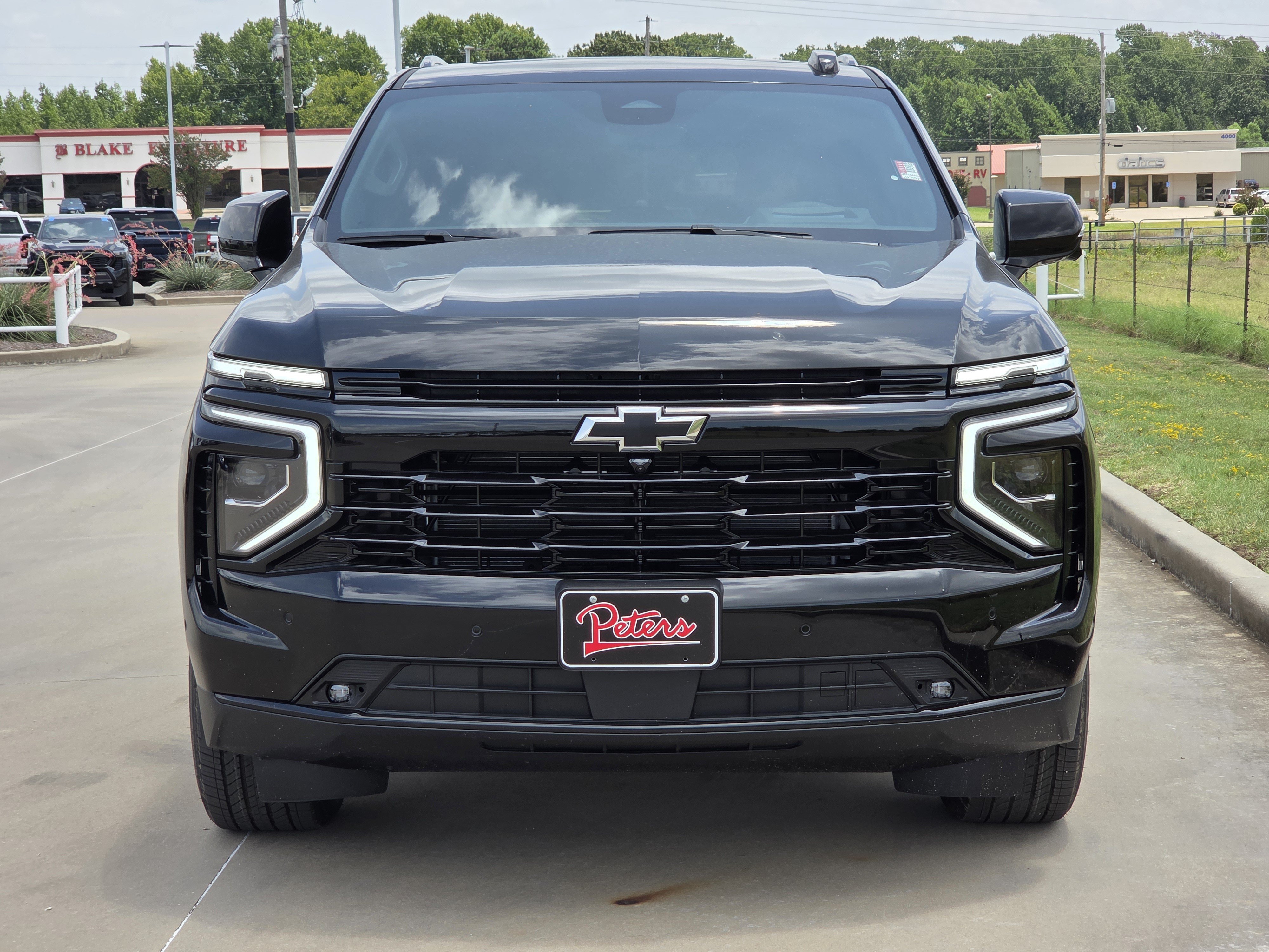 New 2026 Chevrolet Tahoe RST w/ Advanced Technology Package AWD/4WD image 2