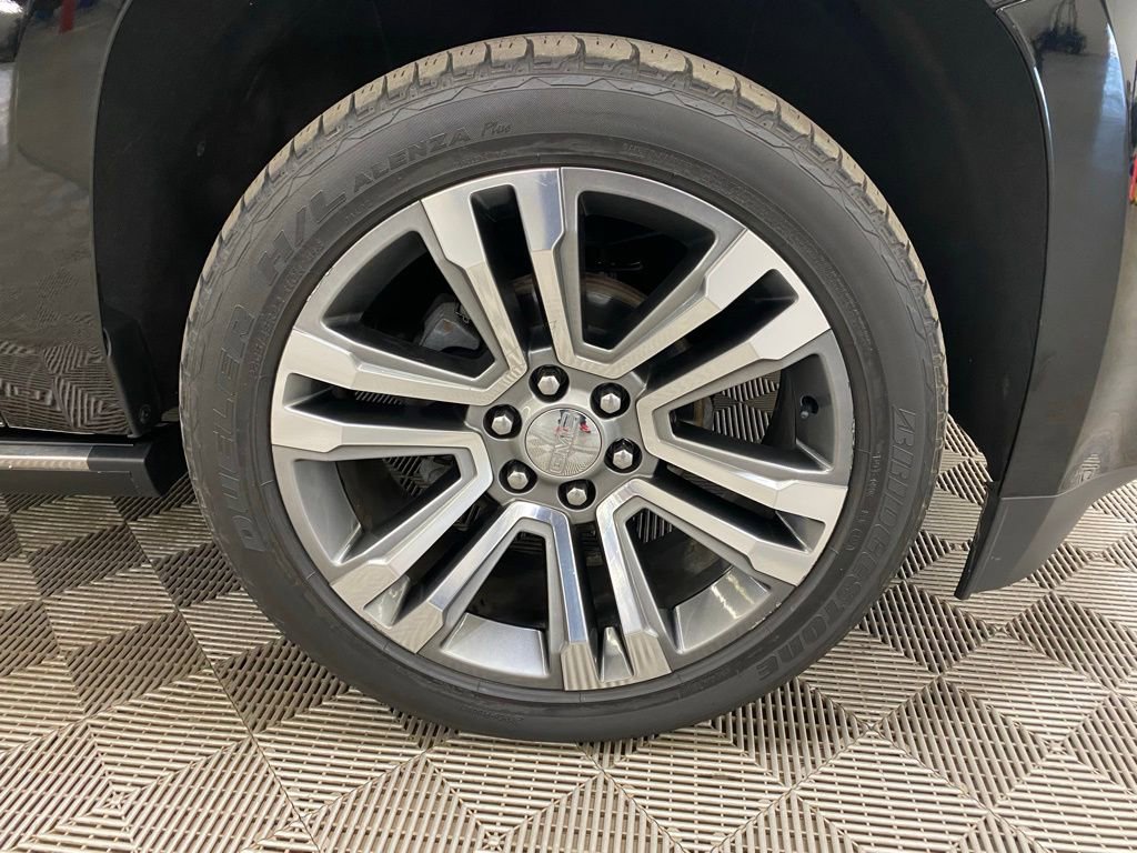 Used 2018 GMC Yukon XL Denali w/ Denali Ultimate Package image 2