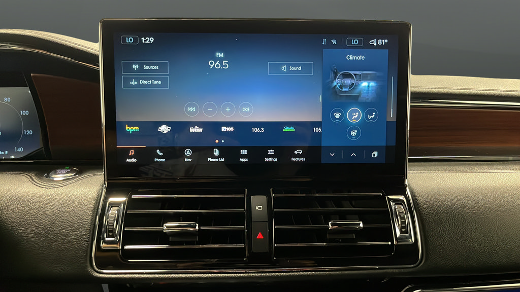 Used 2022 Lincoln Navigator L Reserve AWD/4WD image 13