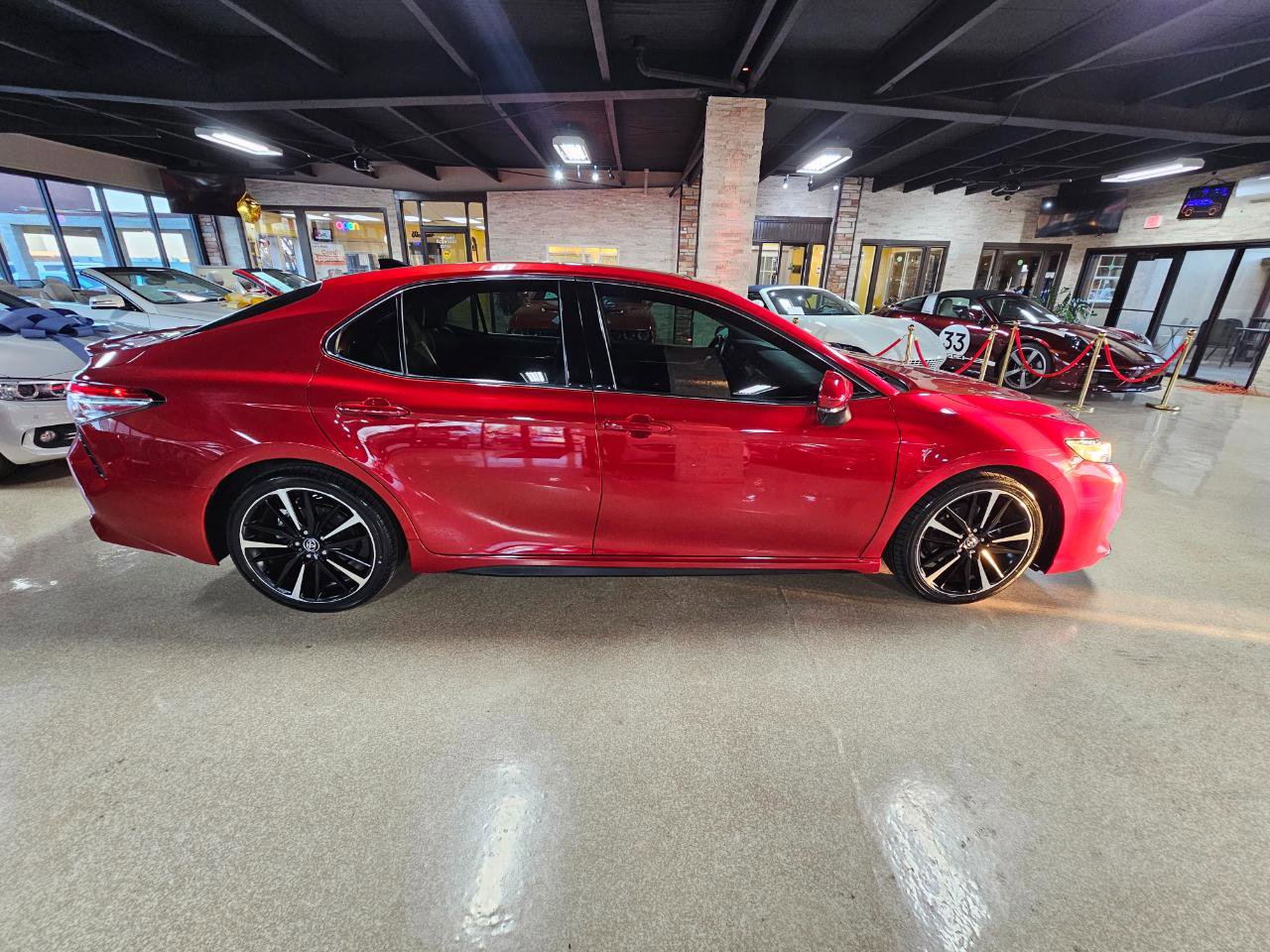 Used 2020 Toyota Camry XSE image 8