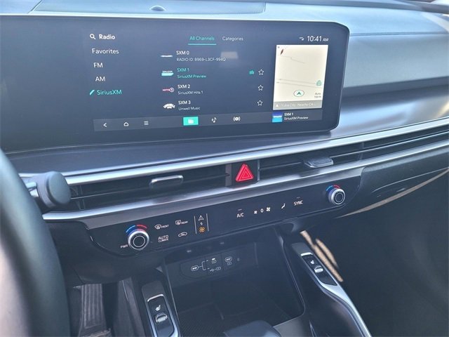 Used 2024 Kia Sorento S image 20