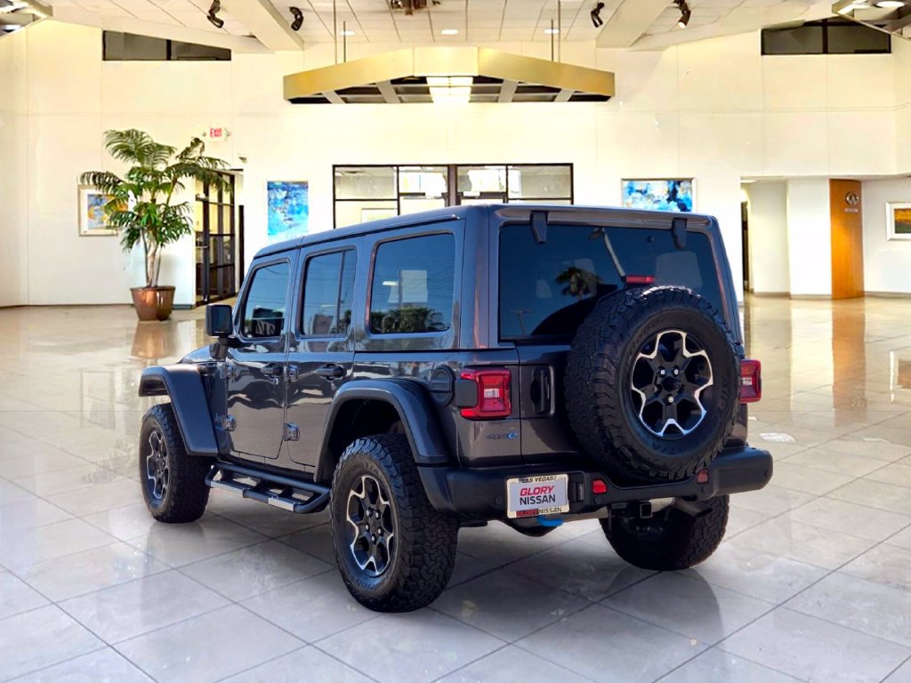 Used 2022 Jeep Wrangler Unlimited Rubicon 4xe w/ Steel Bumper Group AWD/4WD image 7