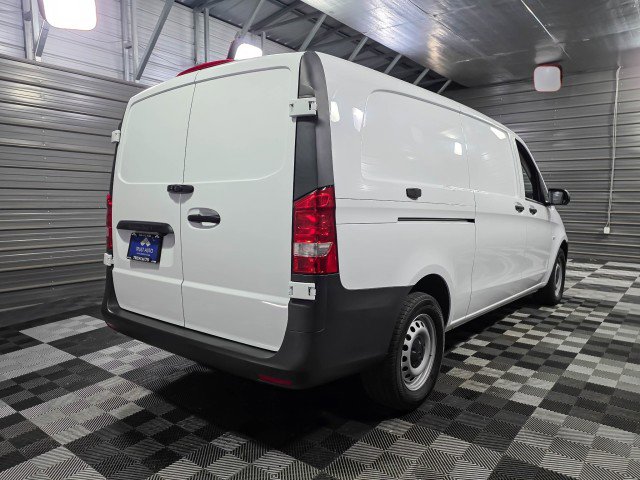 Used 2023 Mercedes-Benz Metris image 5