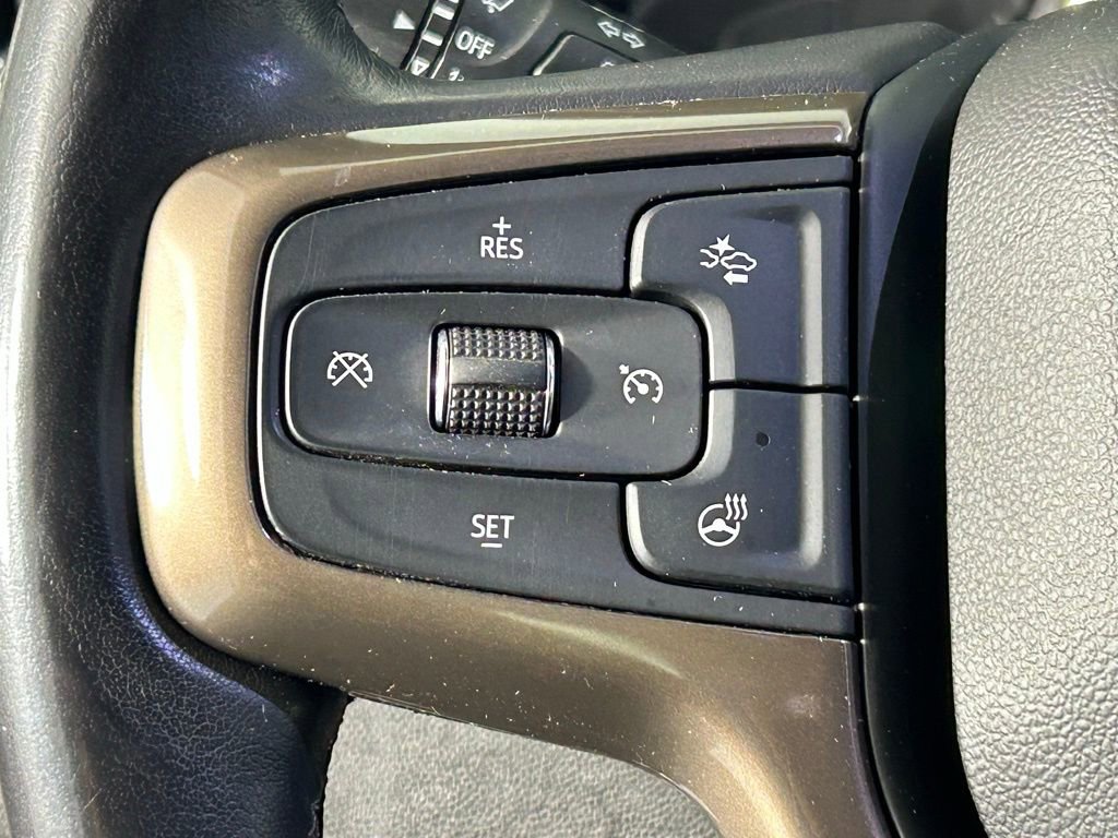 Used 2023 Chevrolet Silverado 3500 High Country image 25