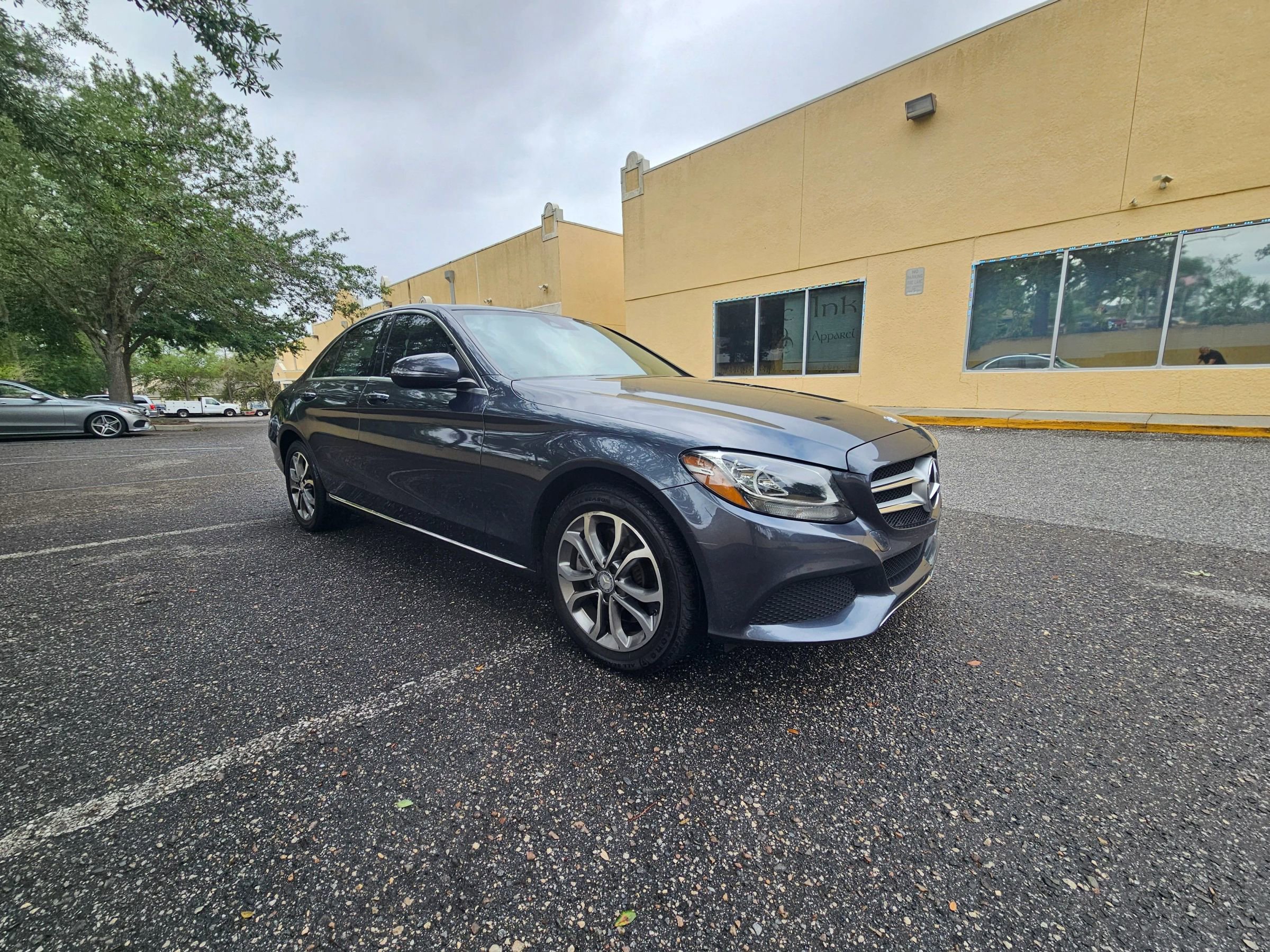Used 2016 Mercedes-Benz C 300 4MATIC Sedan image 2
