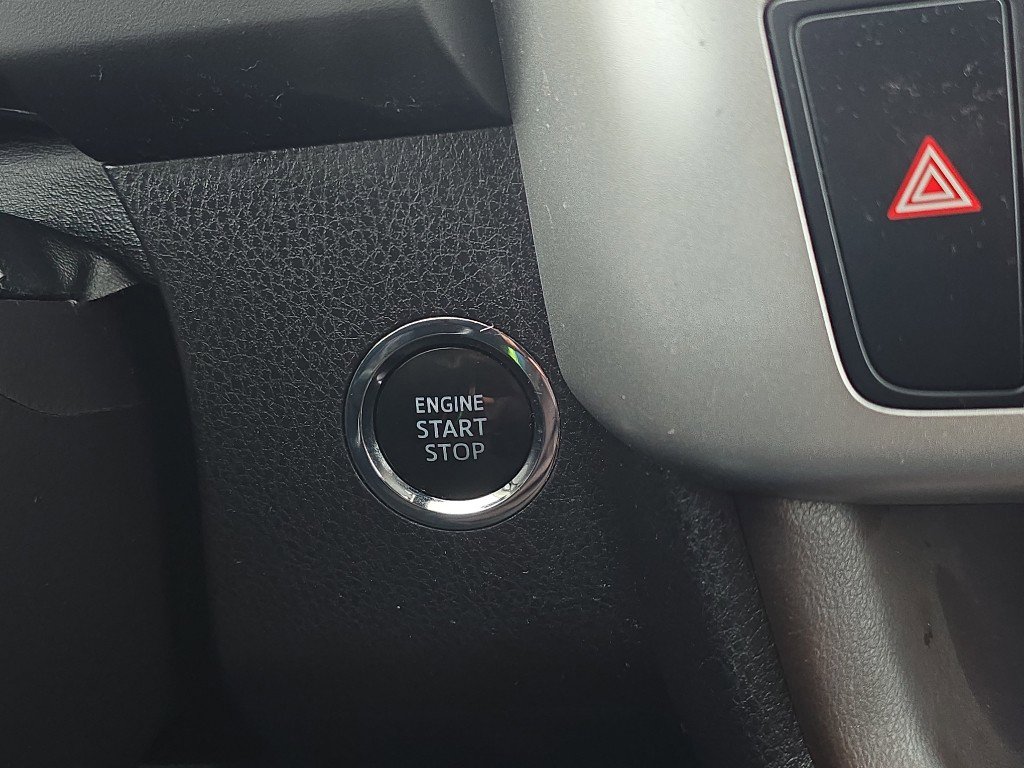 Used 2018 Toyota Highlander Limited Platinum image 29