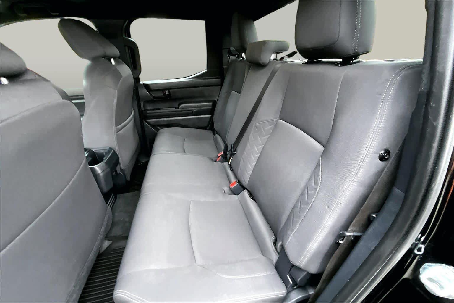 Certified 2025 Toyota Tacoma SR5 AWD/4WD image 19
