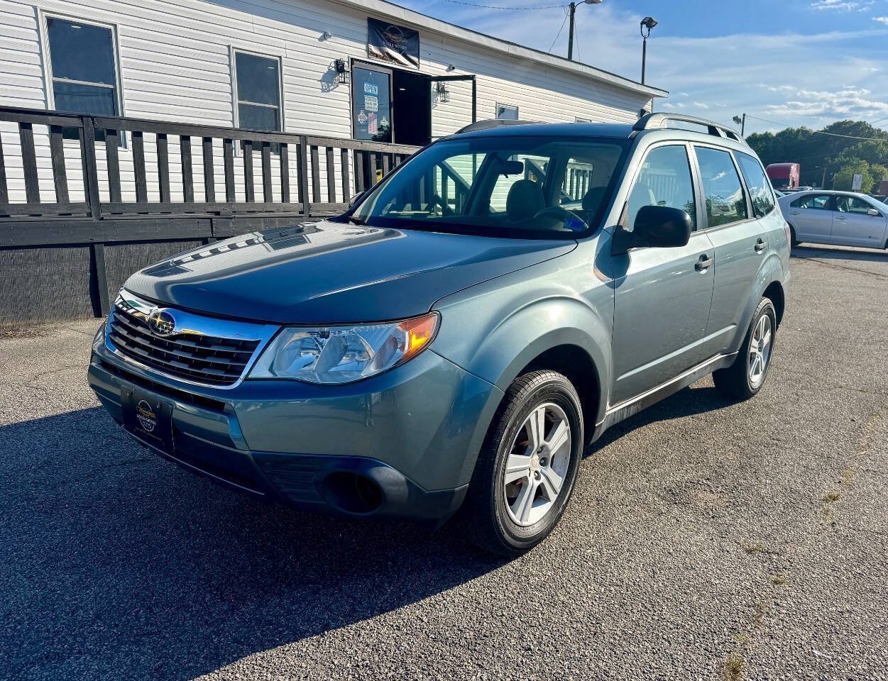 Used 2010 Subaru Forester 2.5X AWD/4WD image 1