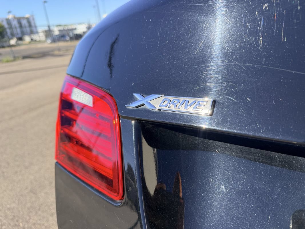 Used 2015 BMW 528i xDrive Sedan AWD/4WD image 24
