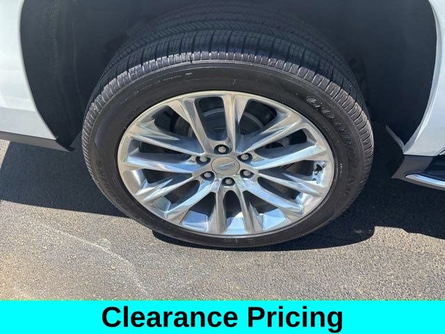 Used 2018 Cadillac Escalade ESV Luxury AWD/4WD image 44