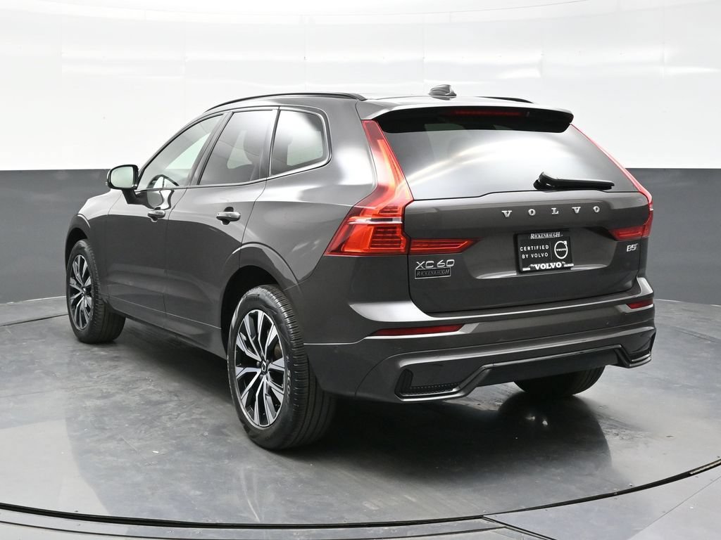 Used 2024 Volvo XC60 B5 Plus AWD/4WD image 5