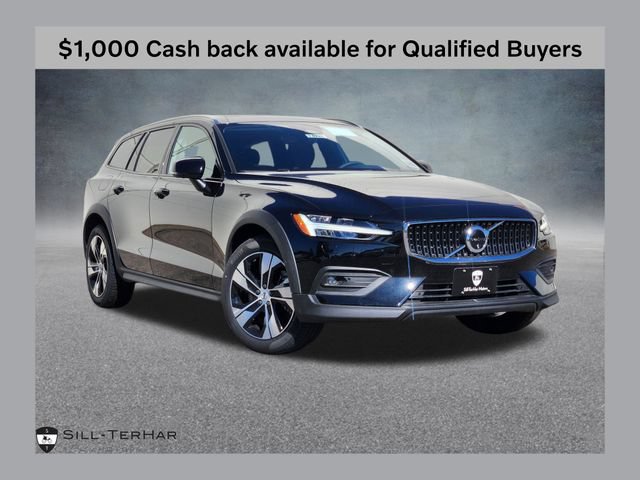 New 2026 Volvo V60 B5 Cross Country Plus w/ Climate Package