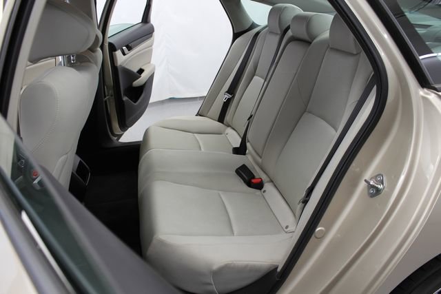 Used 2018 Honda Accord LX image 22