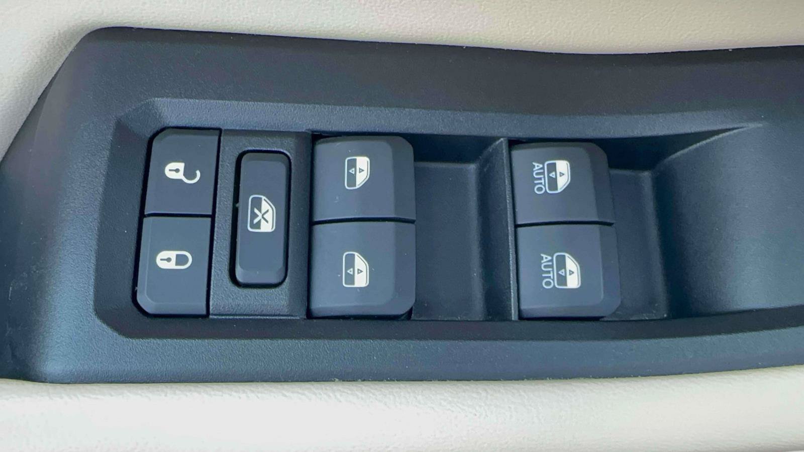 Used 2024 Jeep Grand Cherokee Limited AWD/4WD image 14