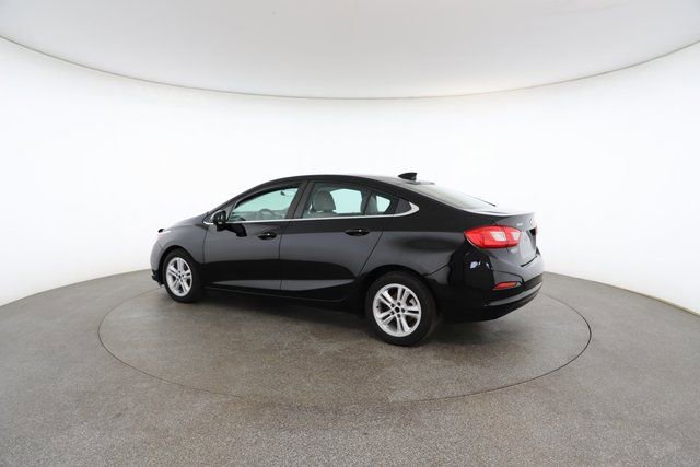 Used 2016 Chevrolet Cruze LT image 9