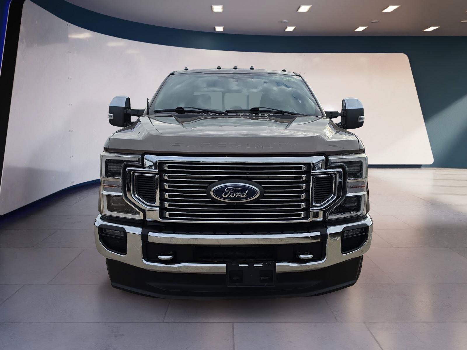 Used 2022 Ford F350 King Ranch w/ King Ranch Ultimate Package AWD/4WD image 8