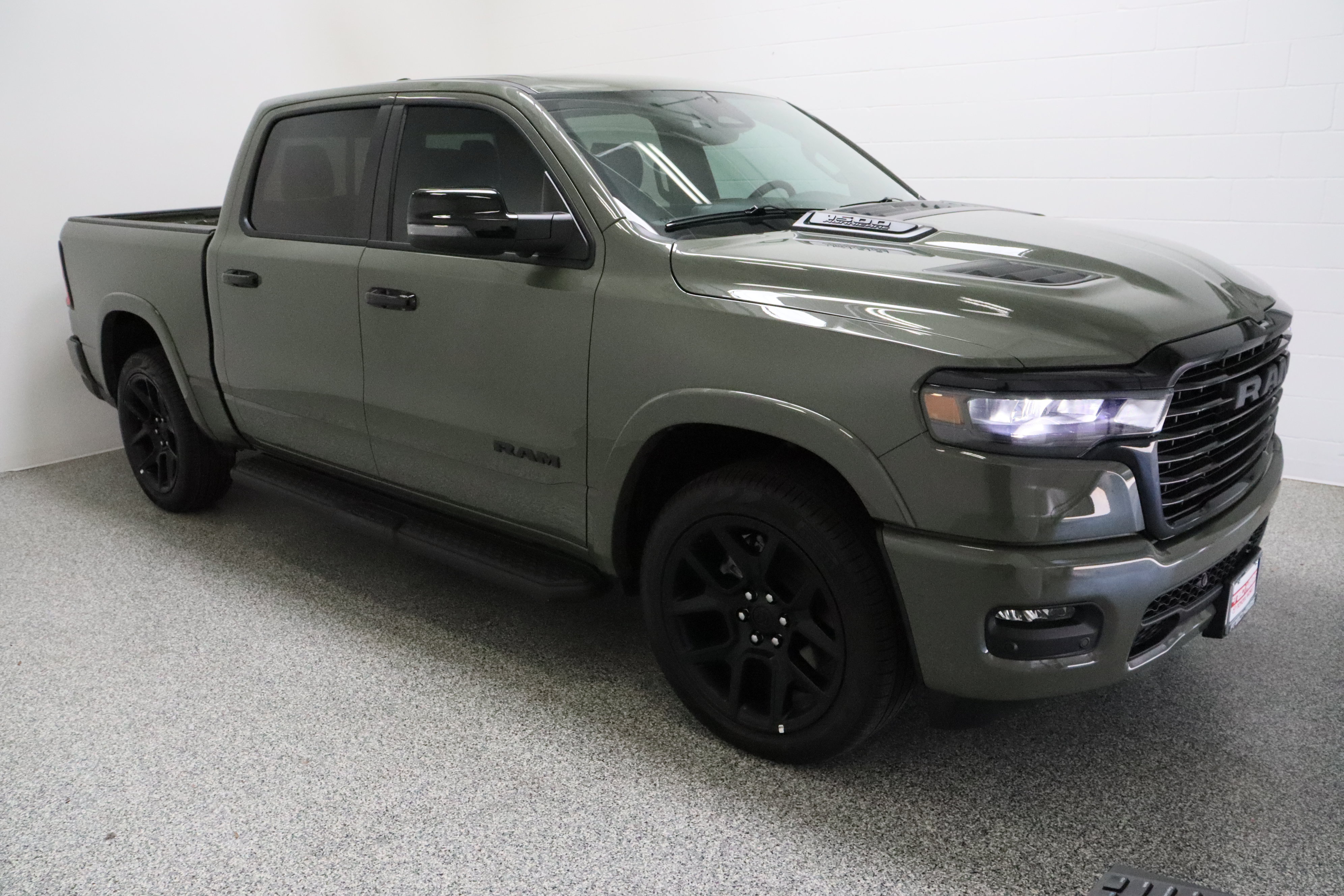 Used 2026 RAM 1500 Laramie w/ Night Edition RWD image 4