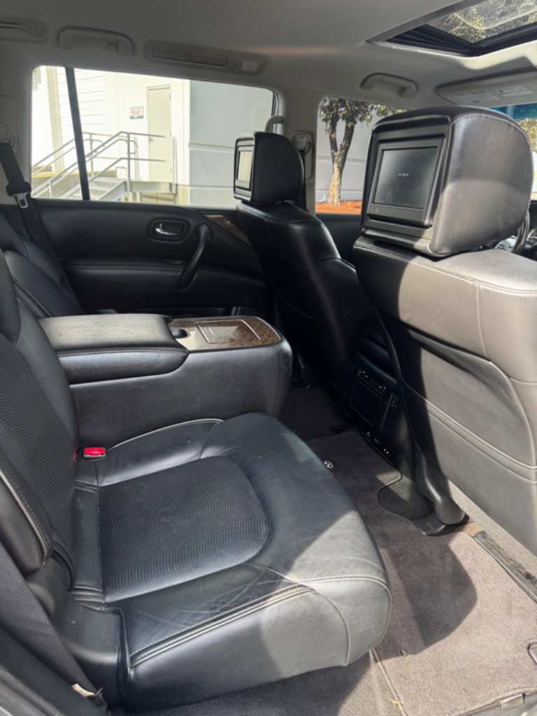 Used 2016 INFINITI QX80 Base w/ Driver's Assistance Package image 17