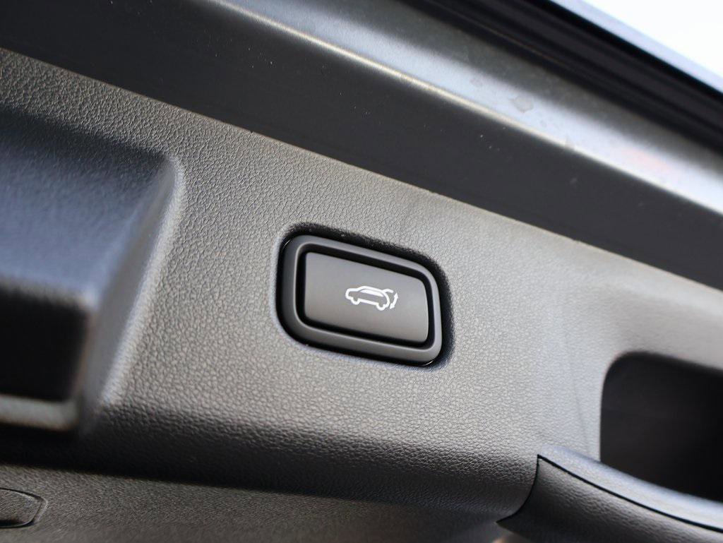 New 2026 Hyundai Tucson Limited image 17