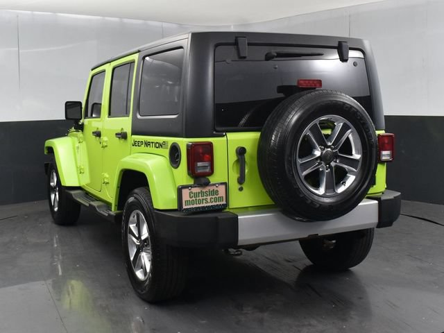 Used 2012 Jeep Wrangler Unlimited Sahara AWD/4WD image 7