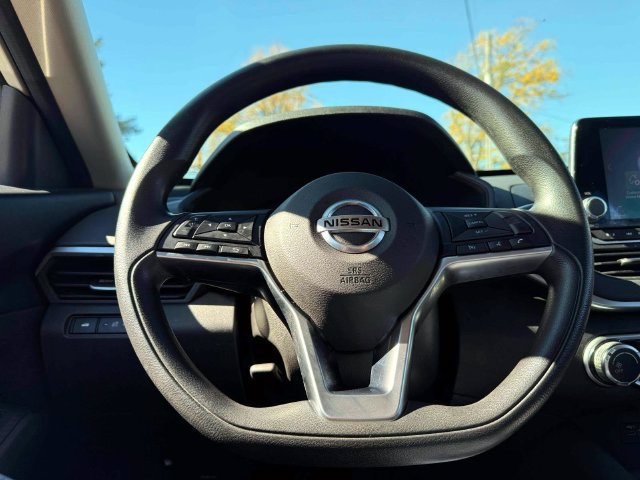 Used 2019 Nissan Altima 2.5 S FWD image 15
