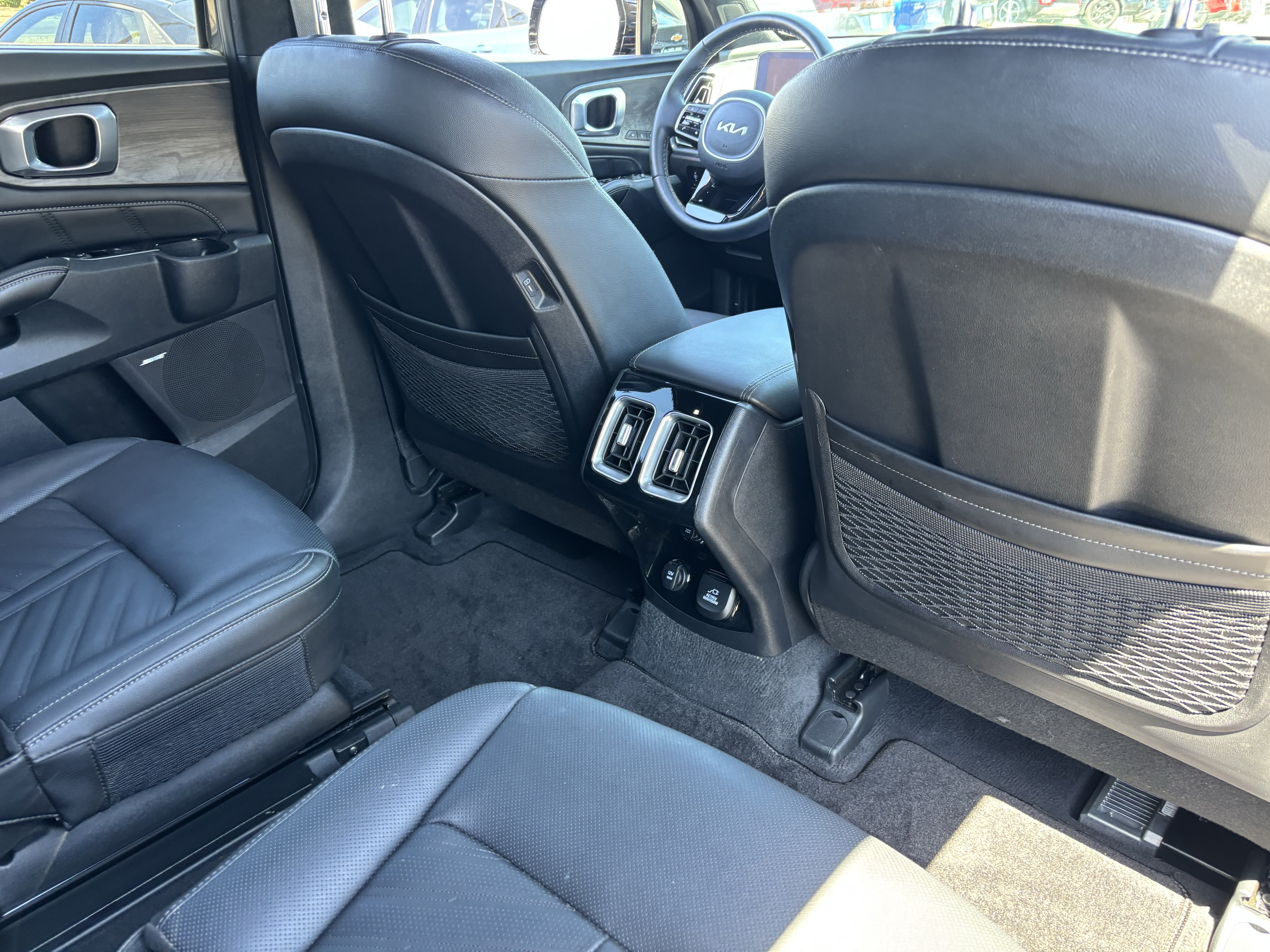 Certified 2025 Kia Sorento SX Prestige AWD/4WD image 11