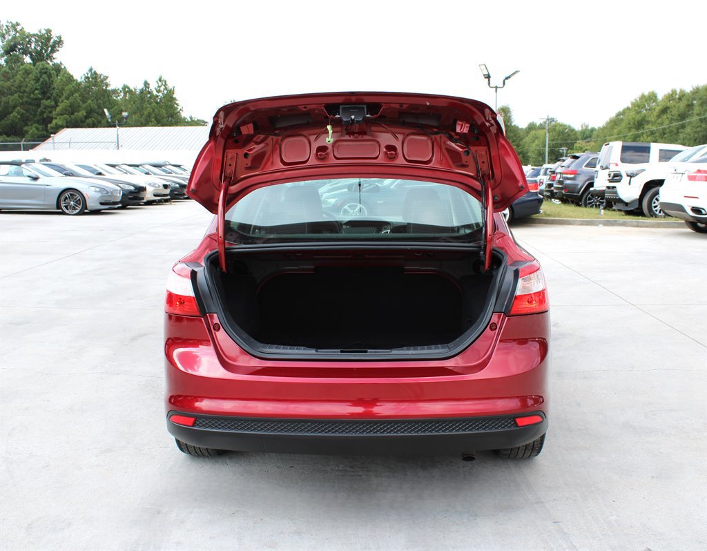 Used 2013 Ford Focus SE image 30