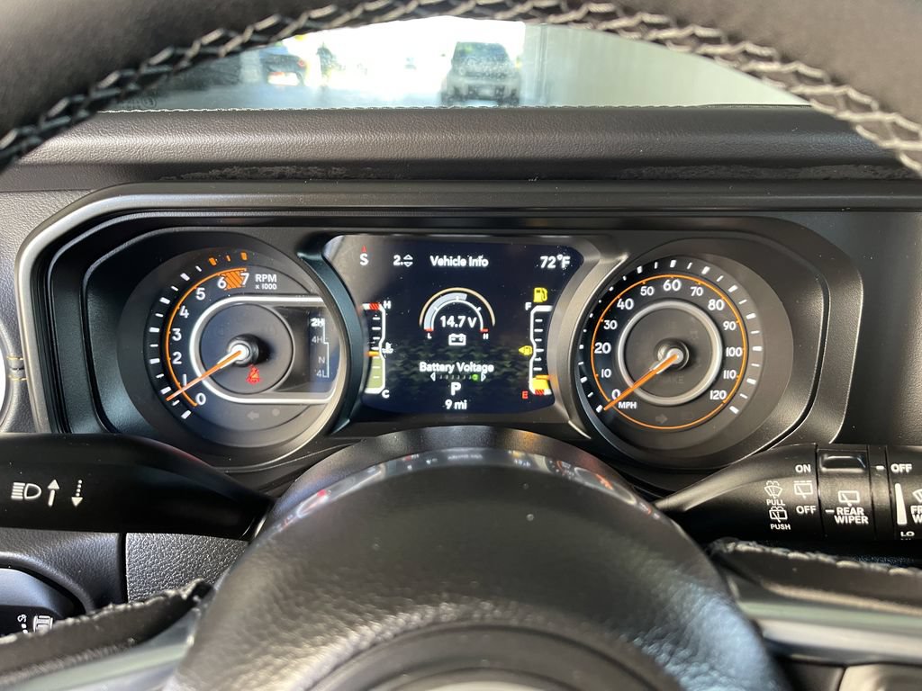 New 2026 Jeep Wrangler Unlimited Sahara AWD/4WD image 34