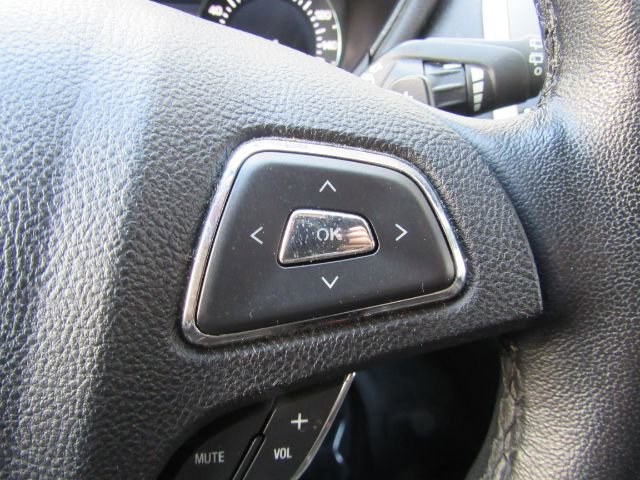 Used 2016 Lincoln MKC Premiere image 35