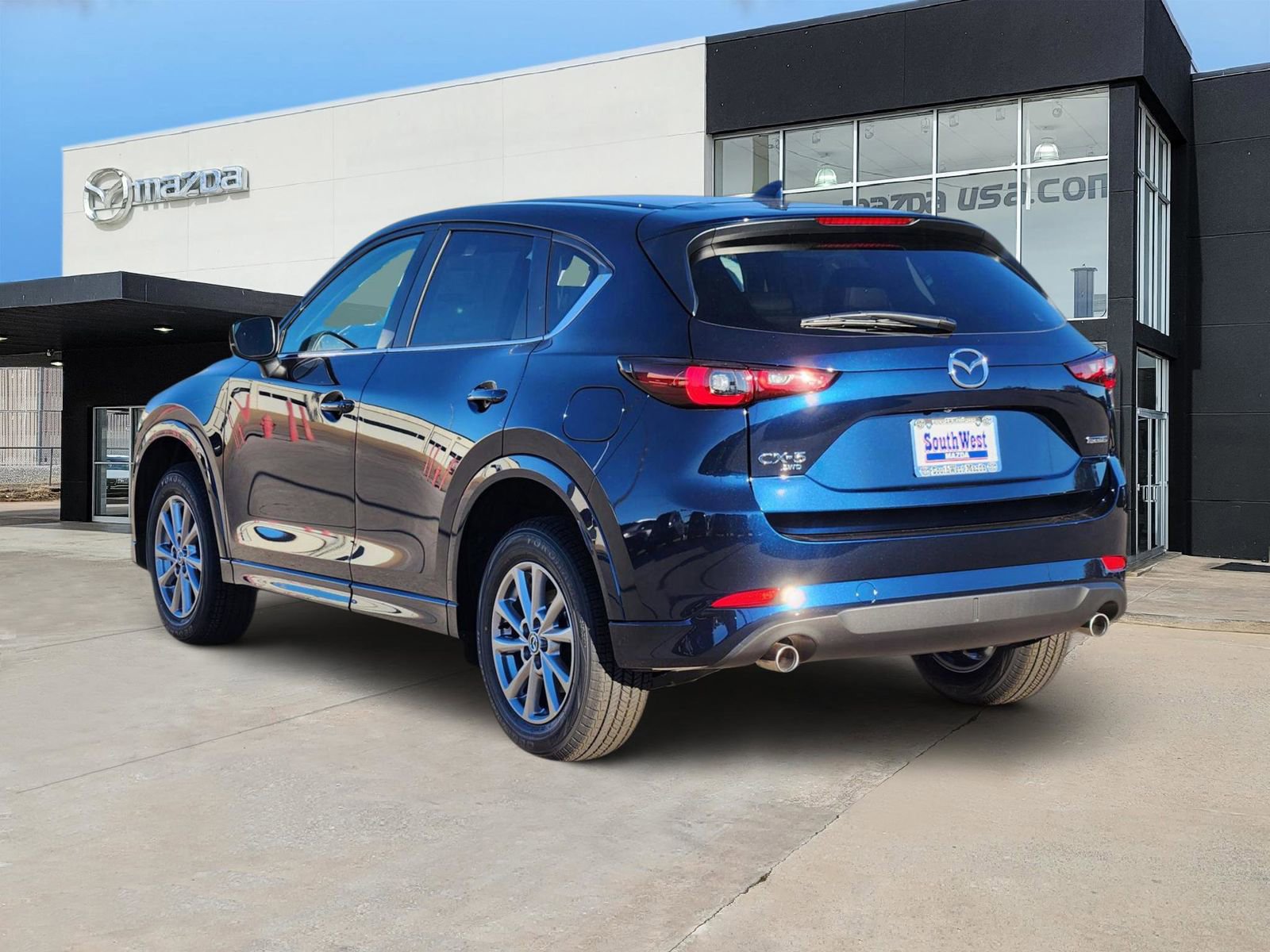 New 2025 MAZDA CX-5 AWD 2.5 S w/ Select Package image 4