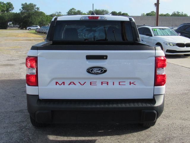 Used 2025 Ford Maverick XL image 4