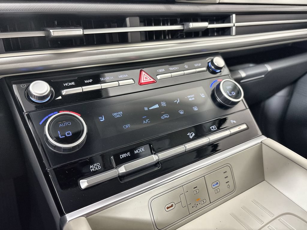 New 2026 Hyundai Santa Fe SEL FWD image 16